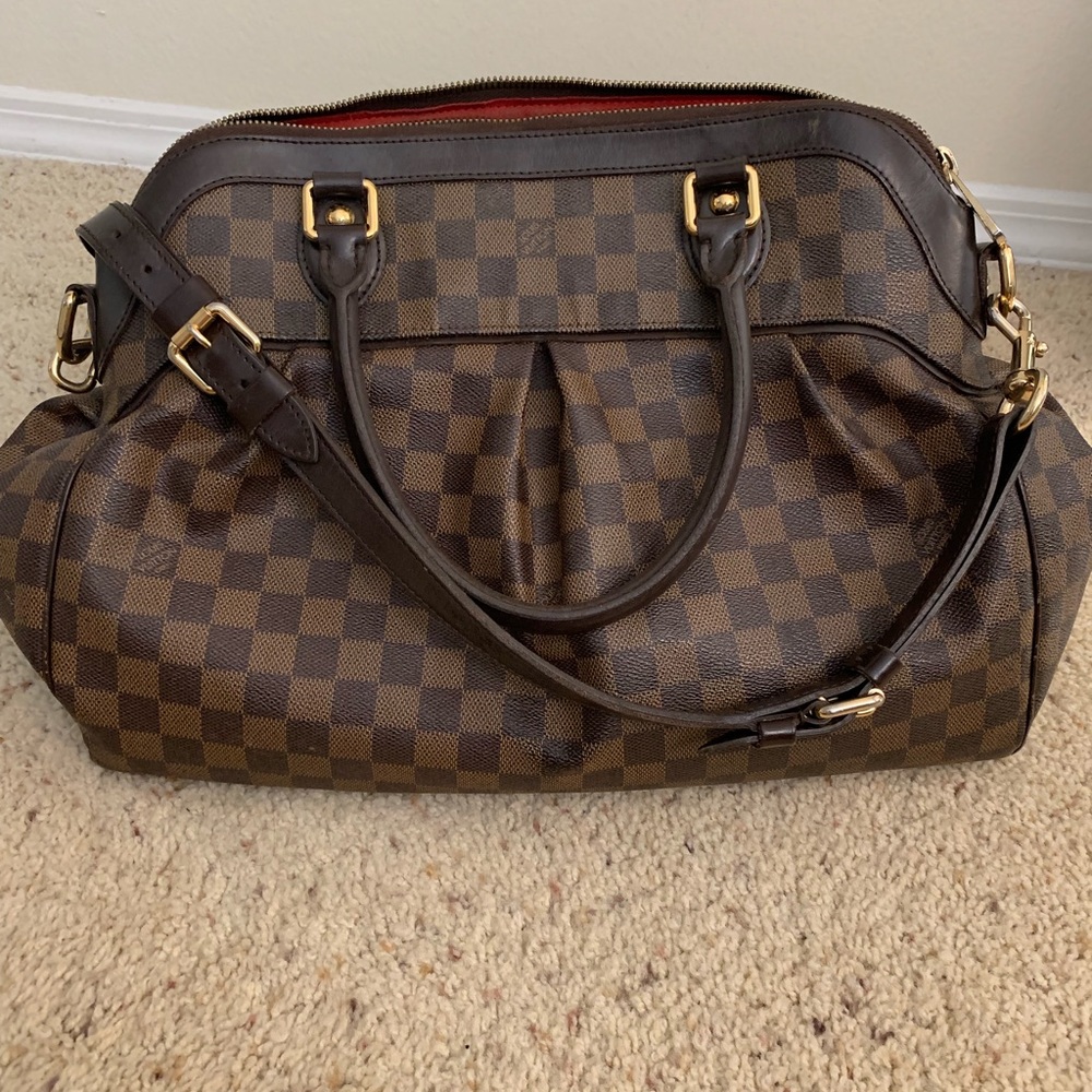 Authentic Louis Vuitton Trevi GM Satchel Bag
